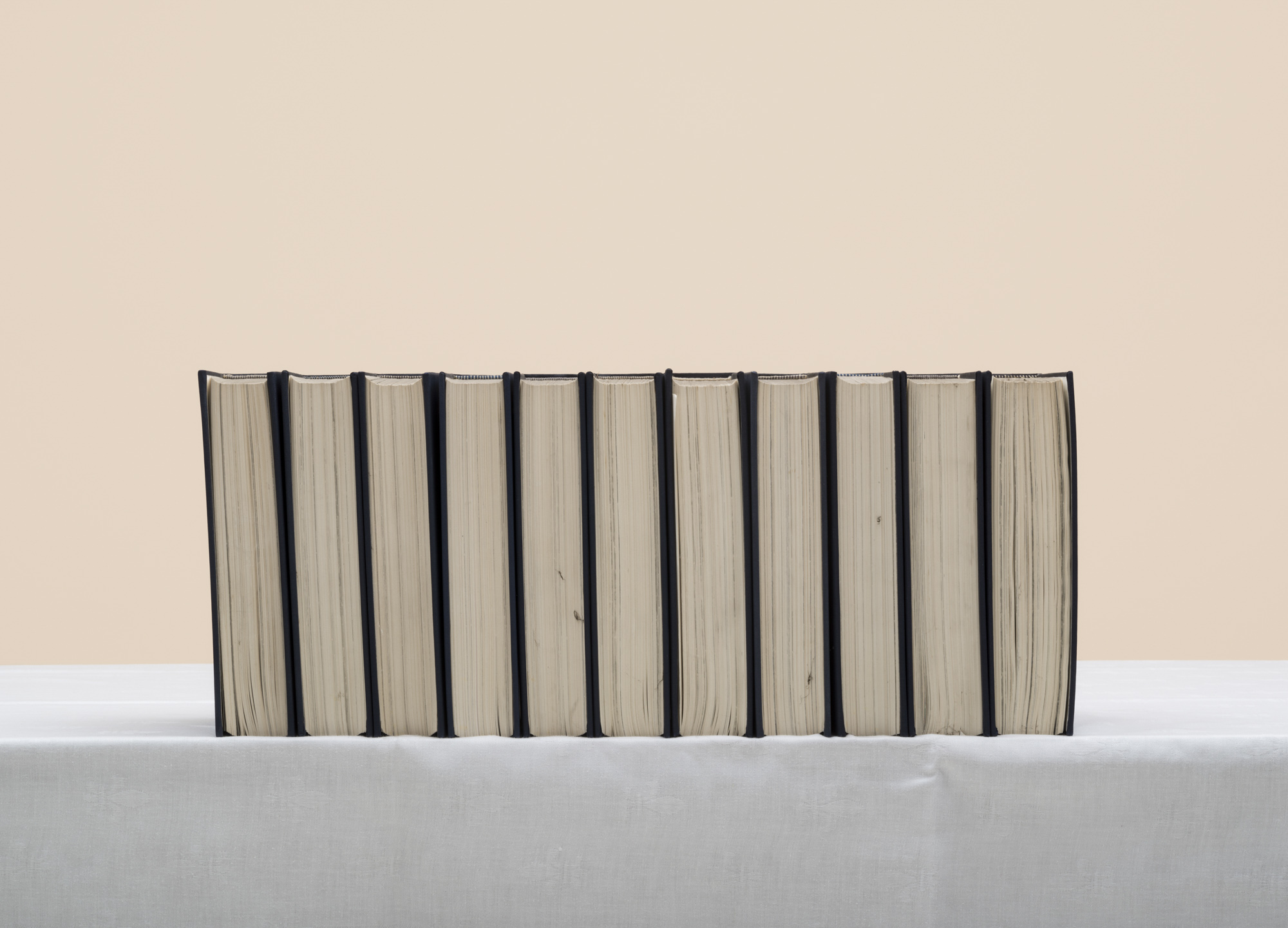 <span class='caption-left'></span><span class='caption-right'>2016</span>