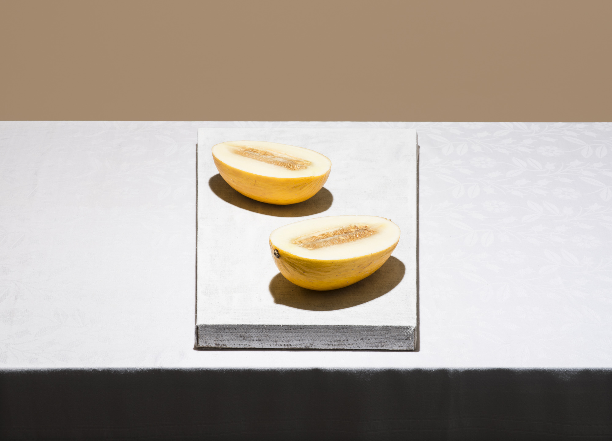 <span class='caption-left'></span><span class='caption-right'>2016</span>