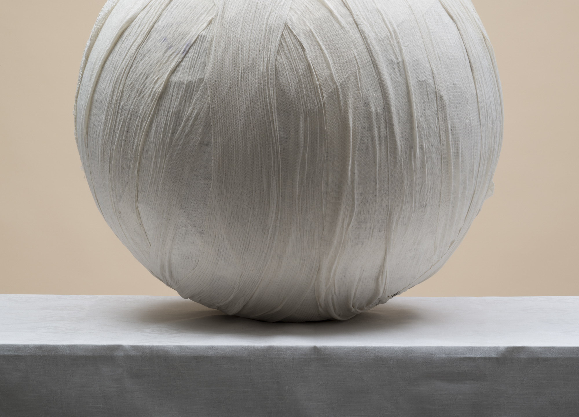 <span class='caption-left'></span><span class='caption-right'>2016</span>